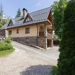 Mocarni Mountain View By Renters Apartament *